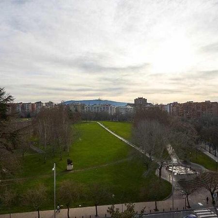 Apartamento Singular Deluxe Pamplona Exterior photo